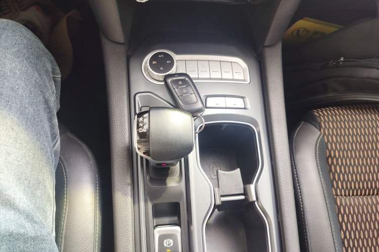 Used Foton General F9 2022 2.0T Diesel Automatic 4x4 Enjoyment Version Long Bed 4F20TC