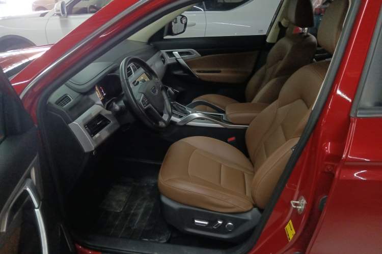 Used Geely Auto Emgrand X7 Sport 2016 1.8TD Automatic ZhiZun Version