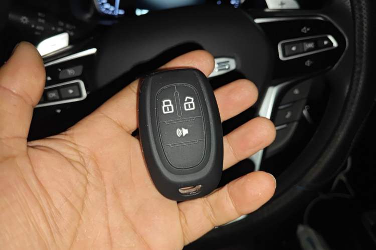 Used SAIC MAXUS G20 2020 2.0T Gasoline Automatic Luxury Edition