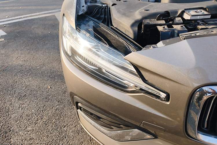 Used Volvo S60 2021 T4 Zhiyi Luxury Edition
