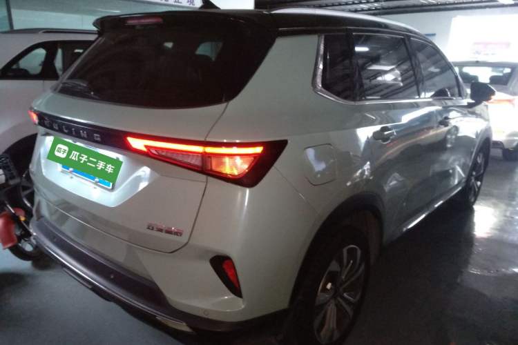 Used Wuling Asta 2021 1.5T CVT Starlight Edition