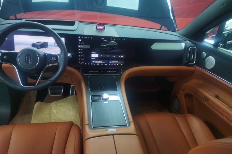 Used Hima AITO M9 2024 Range-Extended Ultra Version 52 kWh 5-Seater Model
