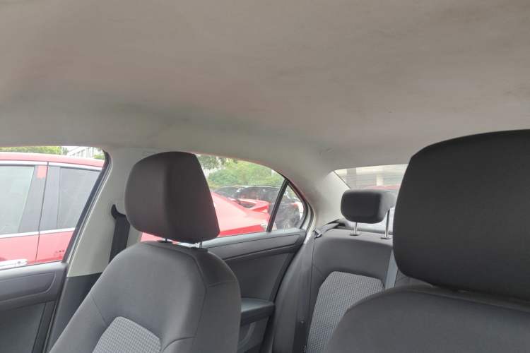 Used Volkswagen Santana 2019 1.5L Manual Fashion Edition China VI Standard Headliner