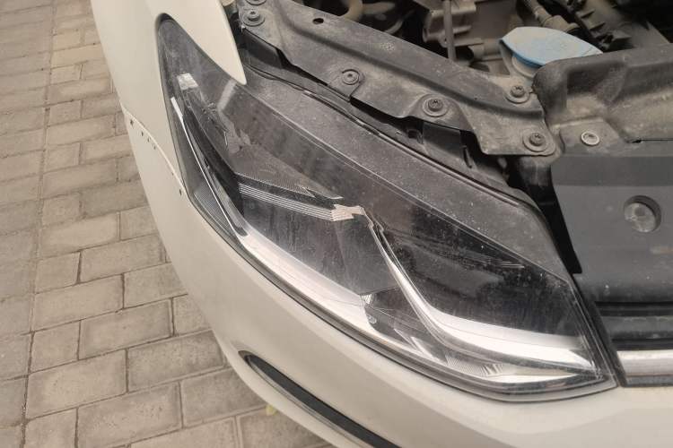 Used Volkswagen Polo 2016 1.6L Automatic Comfort Model
