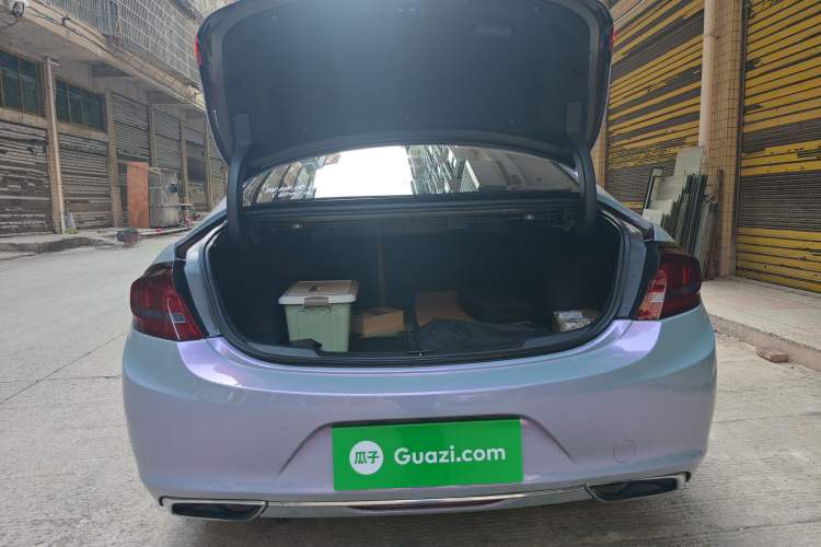 Used Buick LaCrosse 2018 28T Elite Edition
