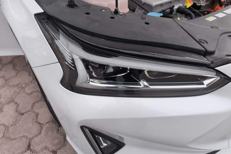 Used GAC Group Toyota iA5 2019 Luxury Edition Right Front Headlight