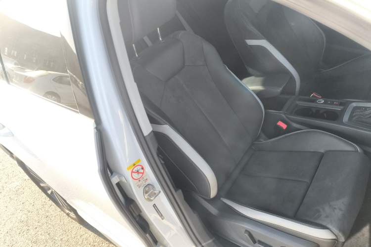 Used Audi Q3 2023 35 TFSI Progressive Dynamic Edition (1.4T)