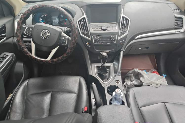 Used Dongfeng Aeolus AX7 2015 2.0L Manual Zhiyi Trim