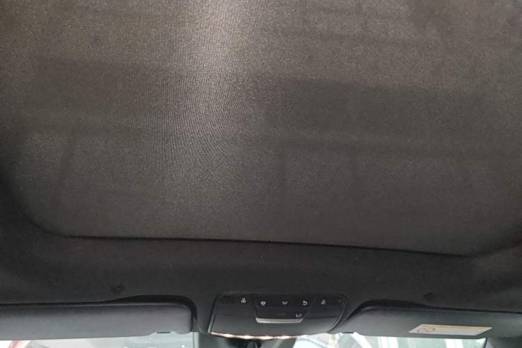 Used Mercedes-Benz GLC 2020 GLC 300 L 4MATIC Luxury Model