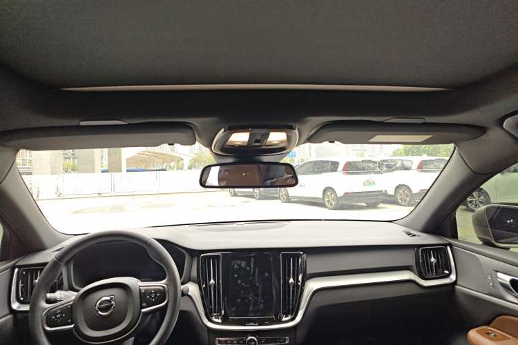 Used Volvo S60 2024 B4 Zhiyi Luxury Edition Headliner