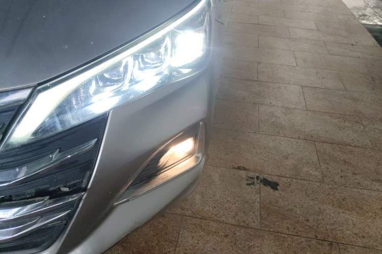 Used GAC Trumpchi GA6 2019 270T Automatic Luxury Edition Left Front Headlight