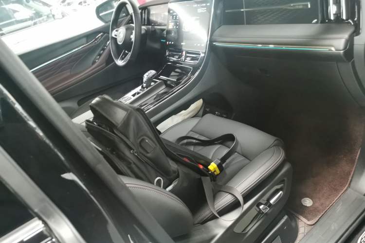 Used GAC Trumpchi M8 2024 Master Series 400T Ultimate Edition