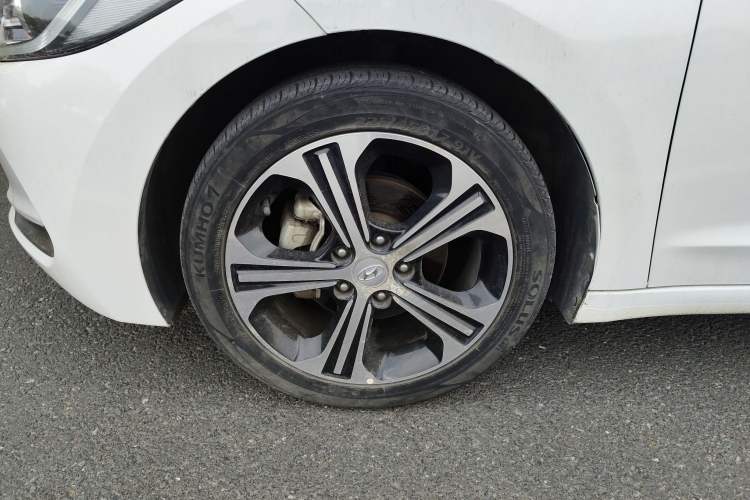 Used Hyundai Elantra (6th Generation / Lingdong) 2018 1.4T Dual-Clutch Xuan Dong · Dynamic Edition