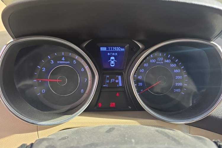 Used Hyundai Elantra (5th Generation / Langdong) 2012 1.6L Automatic Prestige Model Instrument Cluster