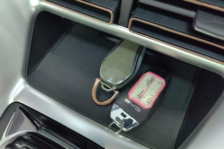 Used BYD Song Pro New Energy 2022 DM-i 110km Flagship Pro Model Vehicle Key