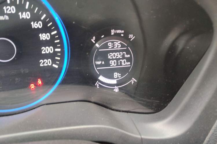 Used Honda Vezel 2016 1.8L CVT Front-Wheel Drive Pioneer Edition
