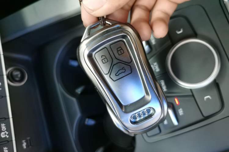 Used Audi A4L 2018 30th Anniversary Edition 40 TFSI Trendy Model
