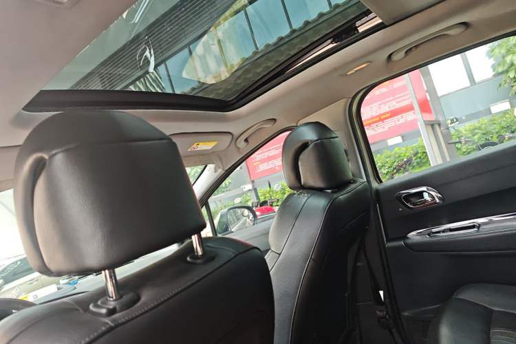 Used Peugeot 3008 2015 1.6THP Automatic Prestige Edition
