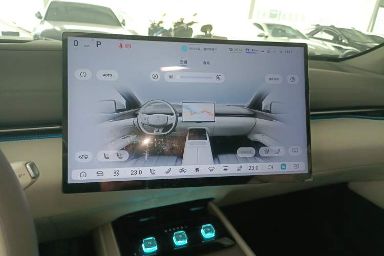 Used Deepal L07 2024 230Max Qiankun Intelligent Driving ADS SE Range-Extended Version Audio And AC Panel