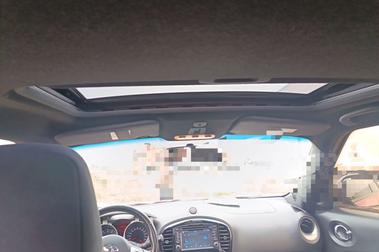 Used Infiniti ESQ 2014 1.6L Spontaneous Edition Headliner