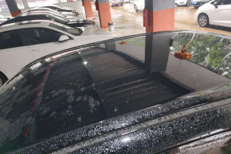 Used Wuling Hongguang MINIEV 2025 Four-Door Version Advanced Edition Roof