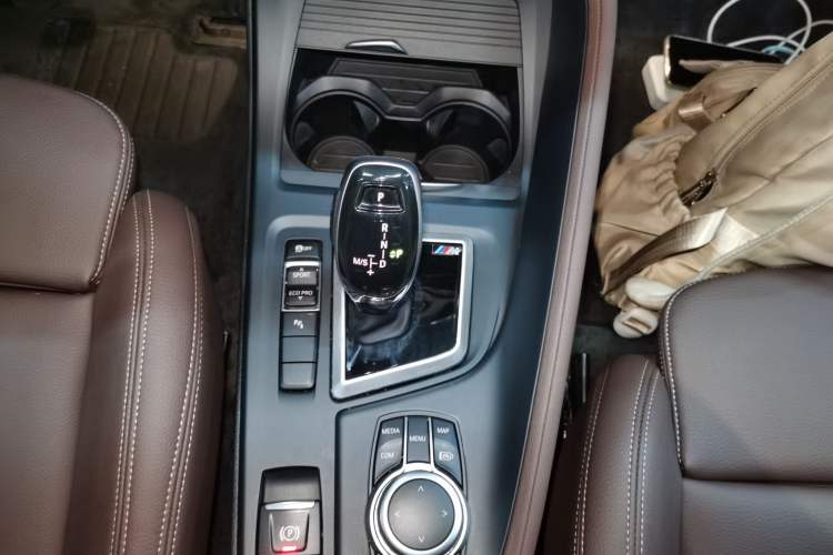 Used BMW X1 2022 sDrive25Li Leading Model
