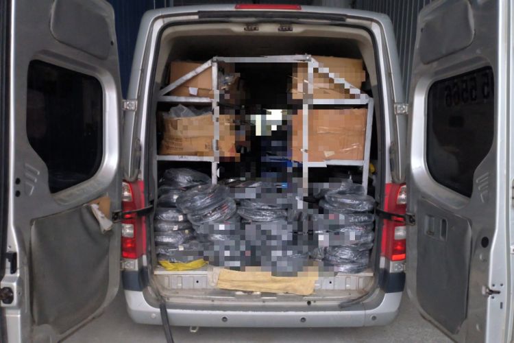 Used Foton Toano 2017 2.5T Rear Dual-Tire Commercial Version Long Wheelbase 4J25TC3