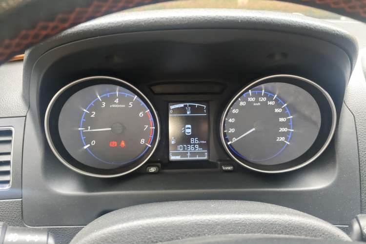 Used FORTHING Joyear X5 2015 1.6L Manual Luxury Model