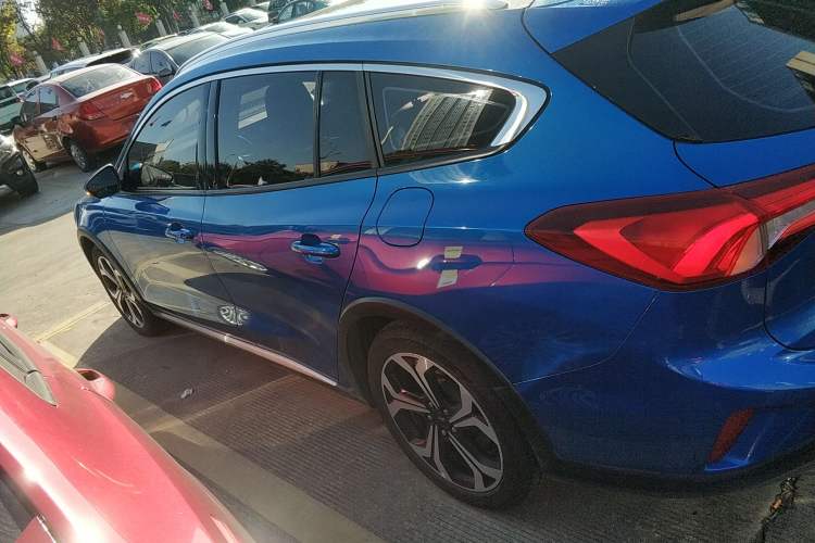 Used Ford Focus 2021 EcoBoost 180 Automatic Hunter Edition