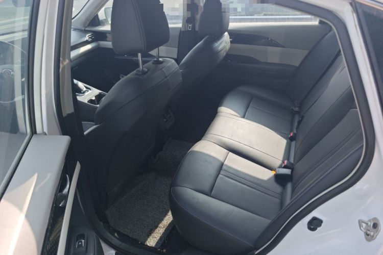 Used Dongfeng Aeolus E70 2021 Revised Version 360H Battery-Swap Edition
