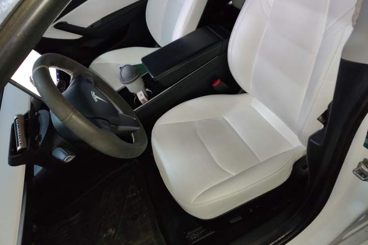 Used Tesla Model 3 2019 Long-Range All-Wheel-Drive Version