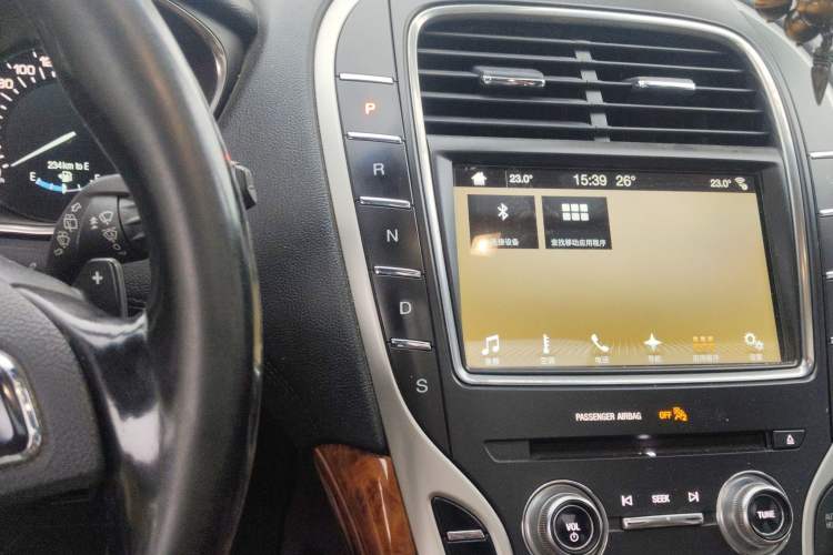 Used Lincoln MKX 2018 2.7T Four-Wheel Drive Prestige Edition Gear Lever