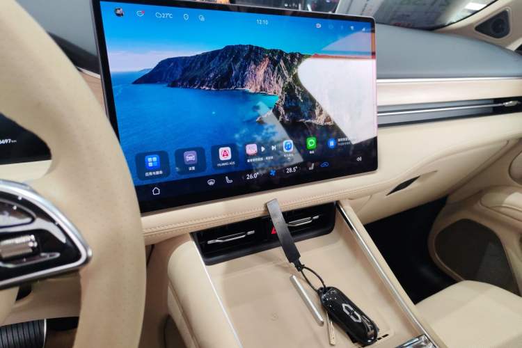 Used Hima AITO M5 2025 Extended-Range Ultra All-Wheel-Drive Version Audio And AC Panel