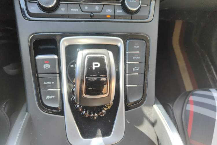 Used Geely Auto Emgrand X7 Sport 2021 Million Edition 1.8TD DCT Two-Wheel Drive Luxury Model