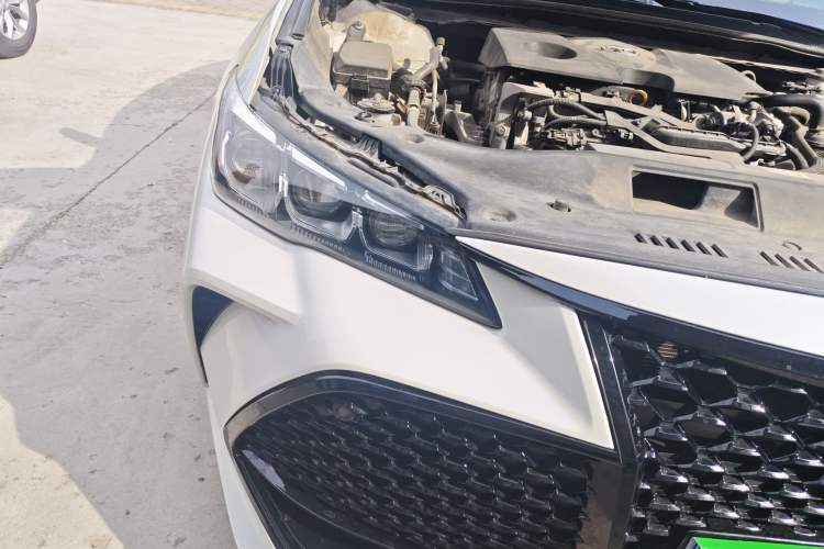 Used Toyota Avalon 2019 2.0L XLE Premium Edition China VI