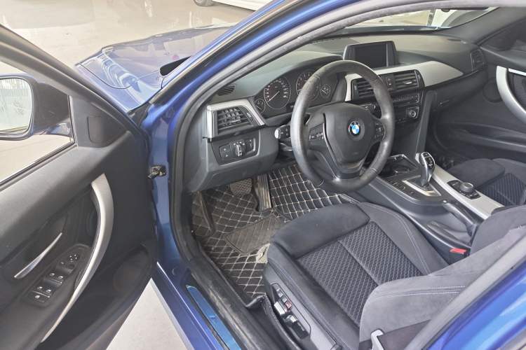 Used BMW 3 Series 2017 320i M Sport
