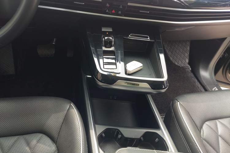 Used Volkswagen Talagon 2022 530TSI Four-Wheel Drive Flagship Shengjing Edition Pro 6-Seater