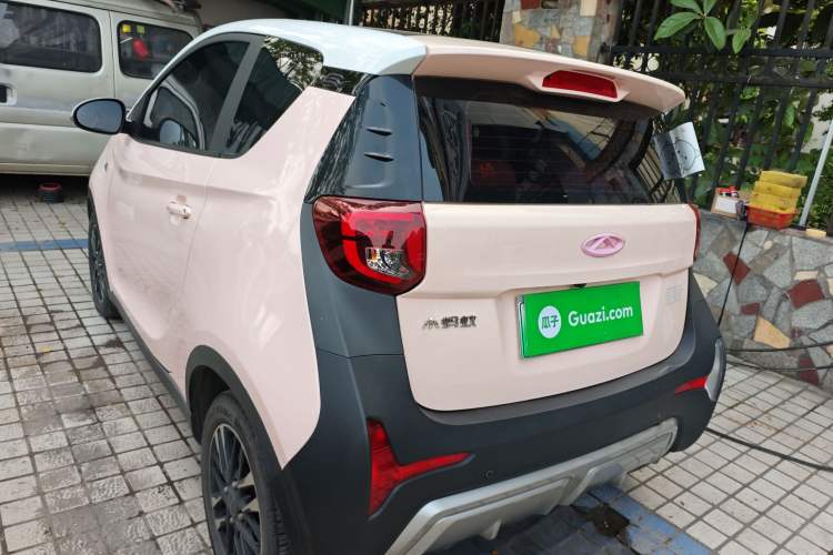 Used Chery QQ Little Ant 2022 Sweet Pink Edition Half-Sugar Version 3-Cell Lithium 30kW 301km