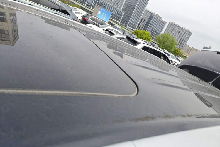 Used Mitsubishi Outlander 2014 2.4L 4x4 Deluxe Value Edition 7 Seats Roof