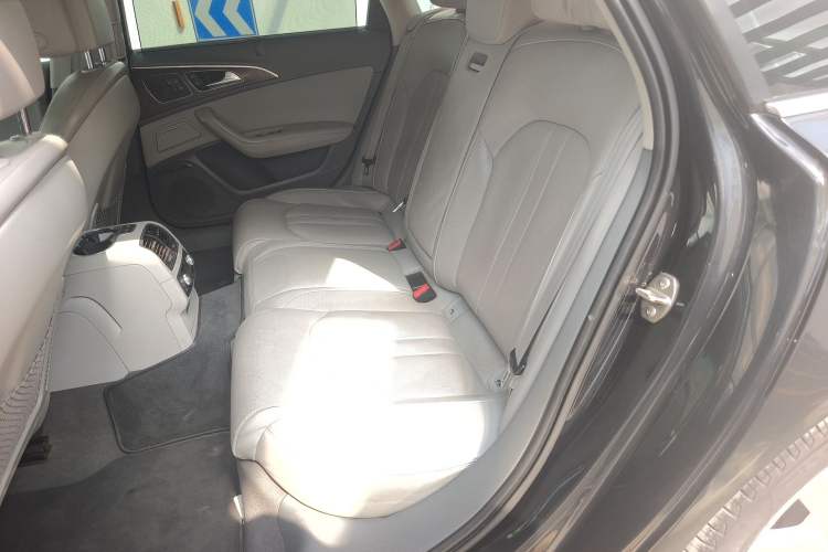 Used Audi A6L 2012 35 FSI quattro Luxury Model Left Rear Seat