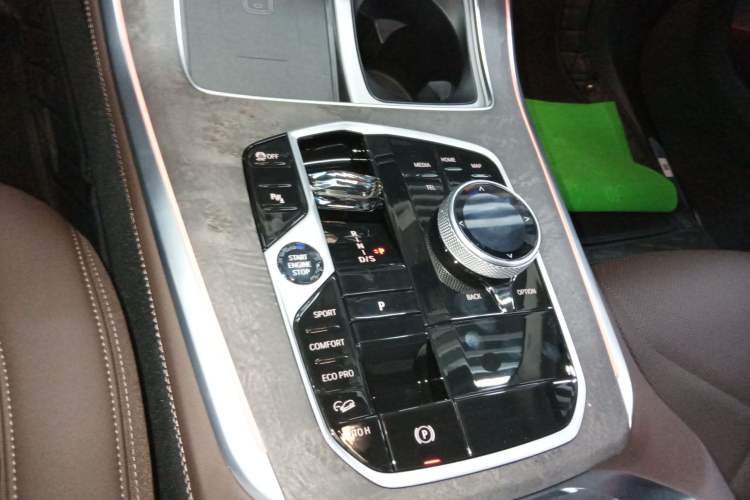 Used BMW X5 2026 Model, xDrive 30Li Prestige M Sport Night Package