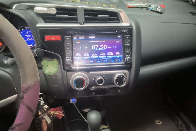 Used Honda Fit 2014 1.5L SE CVT Fashion Model
