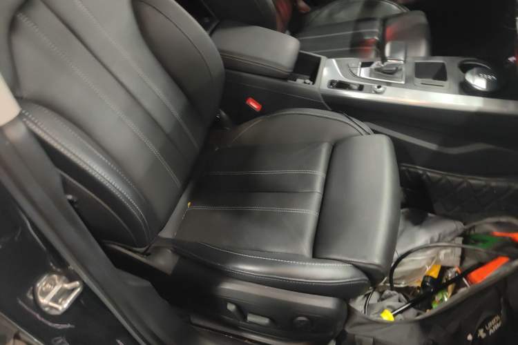 Used Audi A4L 2022 40 TFSI Fashion Dynamic Model
