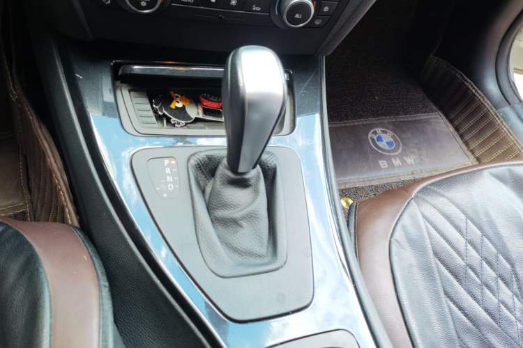 Used BMW 3 Series 2011 318i Leading Model