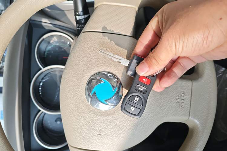 Used Dongfeng Junfeng E11K 2021 60.43 kWh Battery-Swap Version