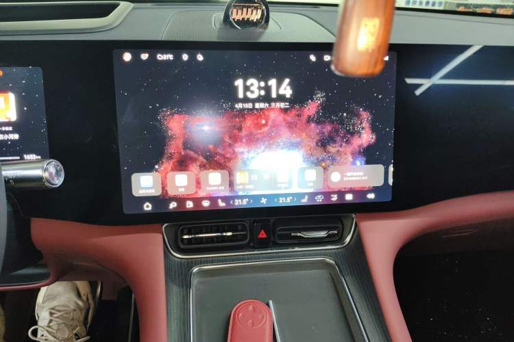 Used Hima AITO M8 2025 Extended-Range Max+ Version 53.4 kWh 6-Seater Edition
