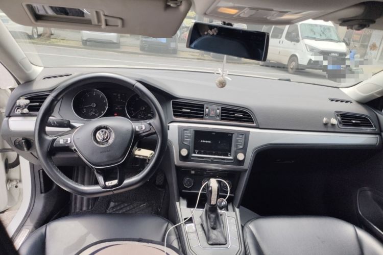 Used Volkswagen Lamando 2017 230TSI DSG Fashion Edition