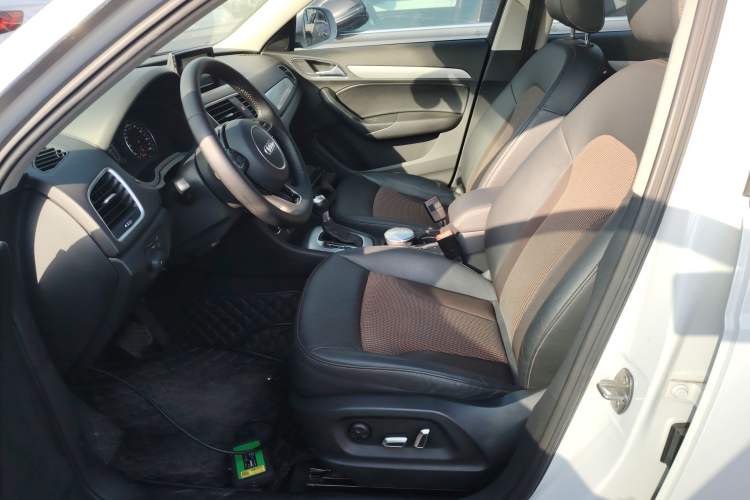 Used Audi Q3 2017 30 TFSI Fashion Model
