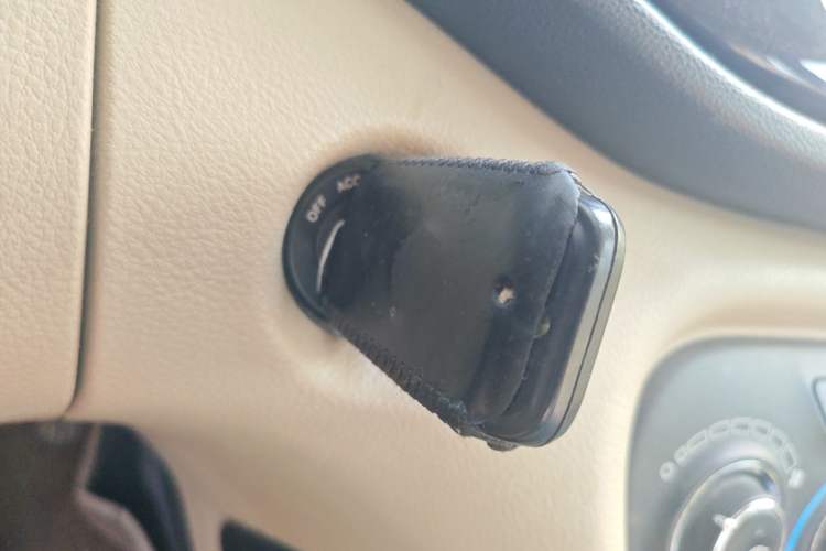 Used Fiat Viaggio 2012 1.4T Automatic Enjoyment Edition
