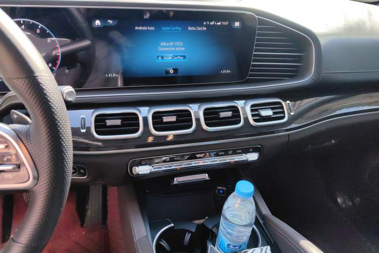 Used Mercedes-Benz GLE 2023 GLE 350 4MATIC Stylish Model Audio And AC Panel